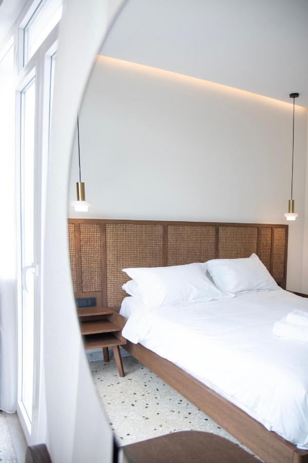 Mythodea Athens Suites Bagian luar foto